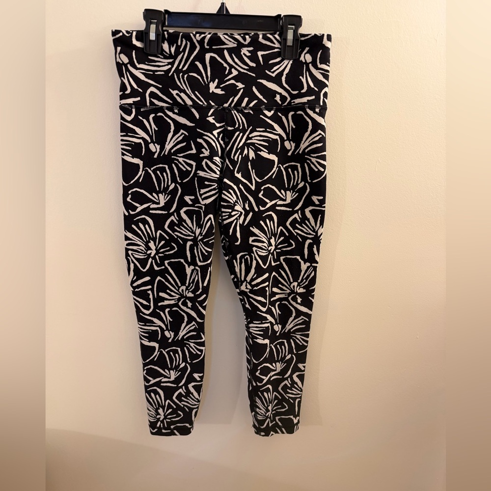 Athleta Patterned Leggings